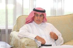 سعادة السيد زايد بن راشد الزياني وزير الصناعة والتجارة